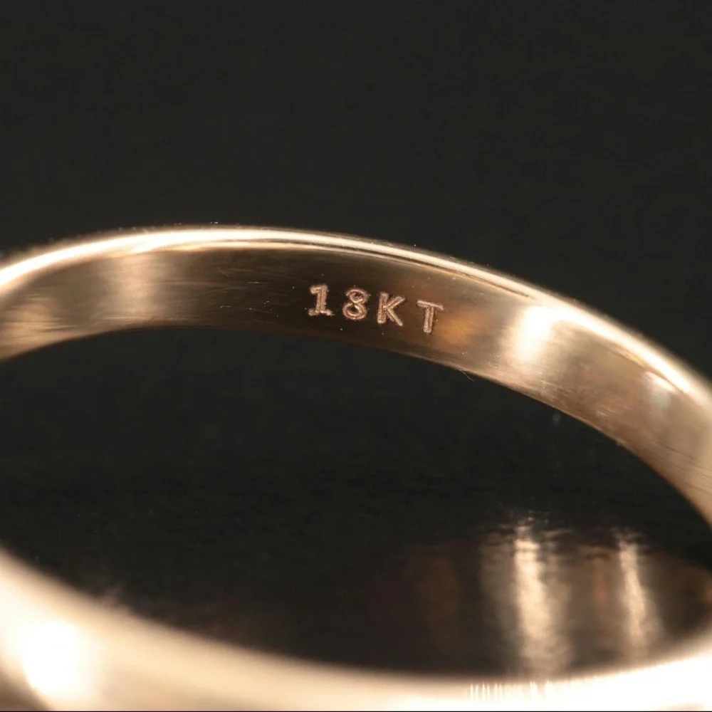 Elegant 18K Gold Ring with stunning solitaire 4.20 ct Diamond (Size 6.25)
